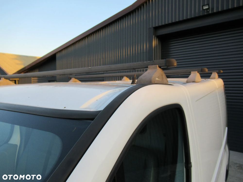 Renault TRAFIC - 17