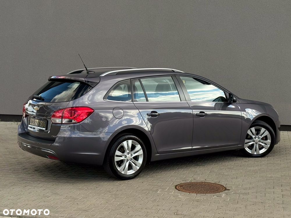 Chevrolet Cruze 1.4 T LT - 16