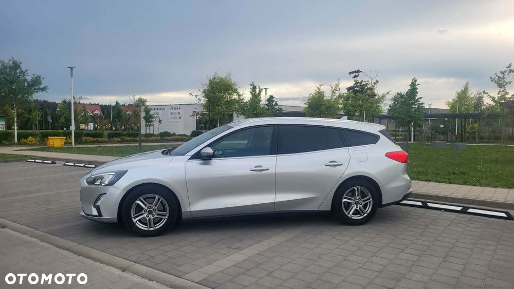 Ford Focus 1.5 EcoBlue Active Business - 8