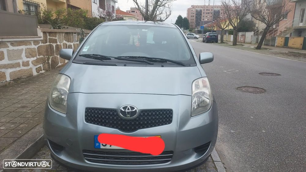 Toyota Yaris 1.0 VVT-i Sol - 5