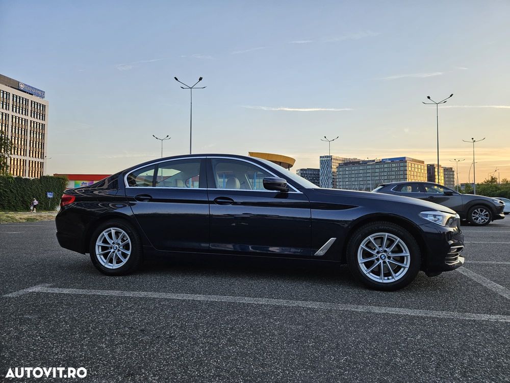 BMW Seria 5 520d AT - 10