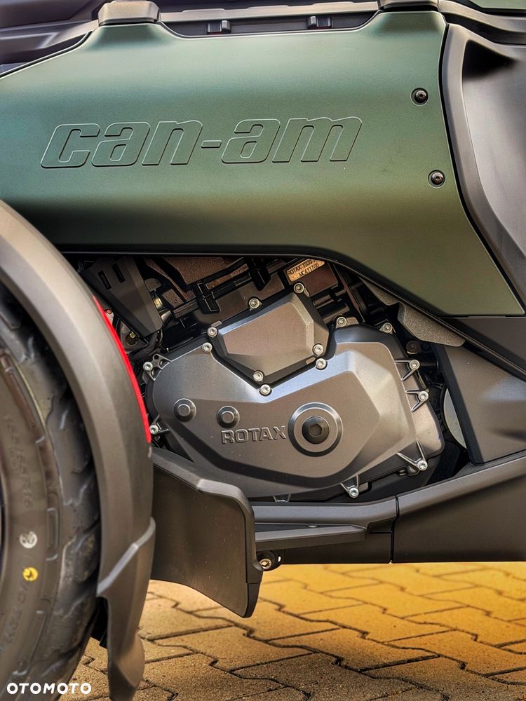 Can-Am Inny - 6