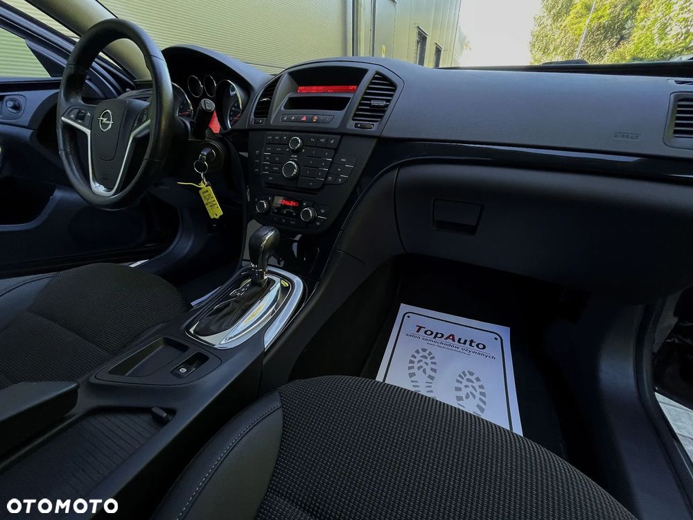 Opel Insignia 2.0 T Sport 4x4 - 16