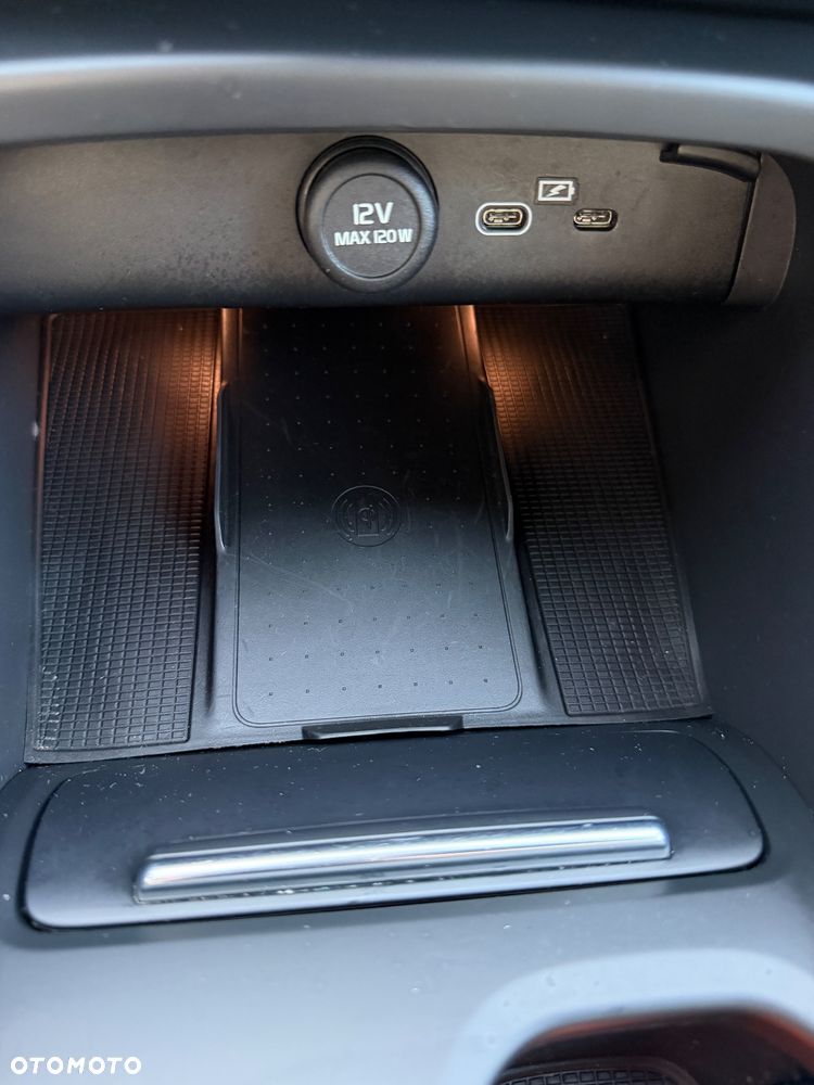 Volvo XC 40 B3 Plus Bright - 21