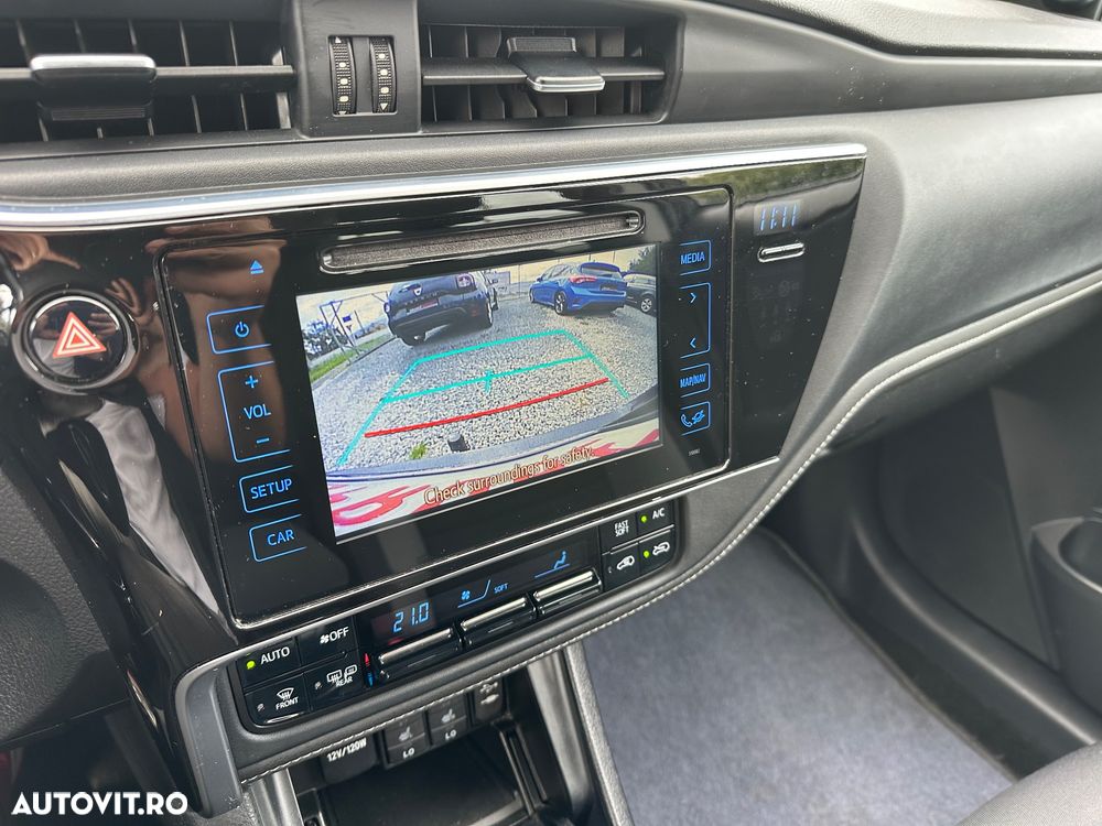TOYOTA Auris 2016 — imagine 9