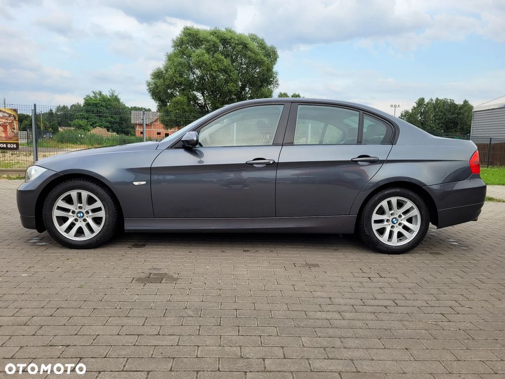 BMW Seria 3 - 2