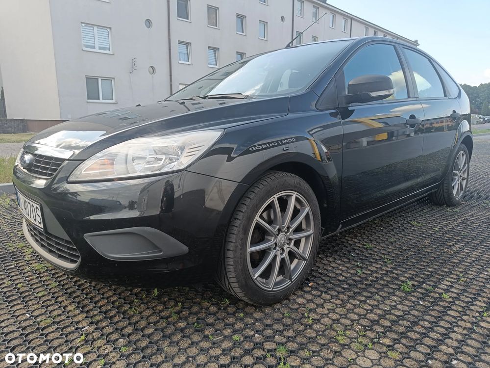 Ford Focus 1.6 Ambiente - 11