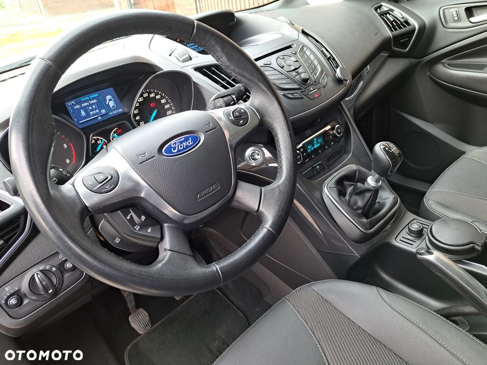 Ford Kuga 2.0 TDCi 2x4 Individual - 27