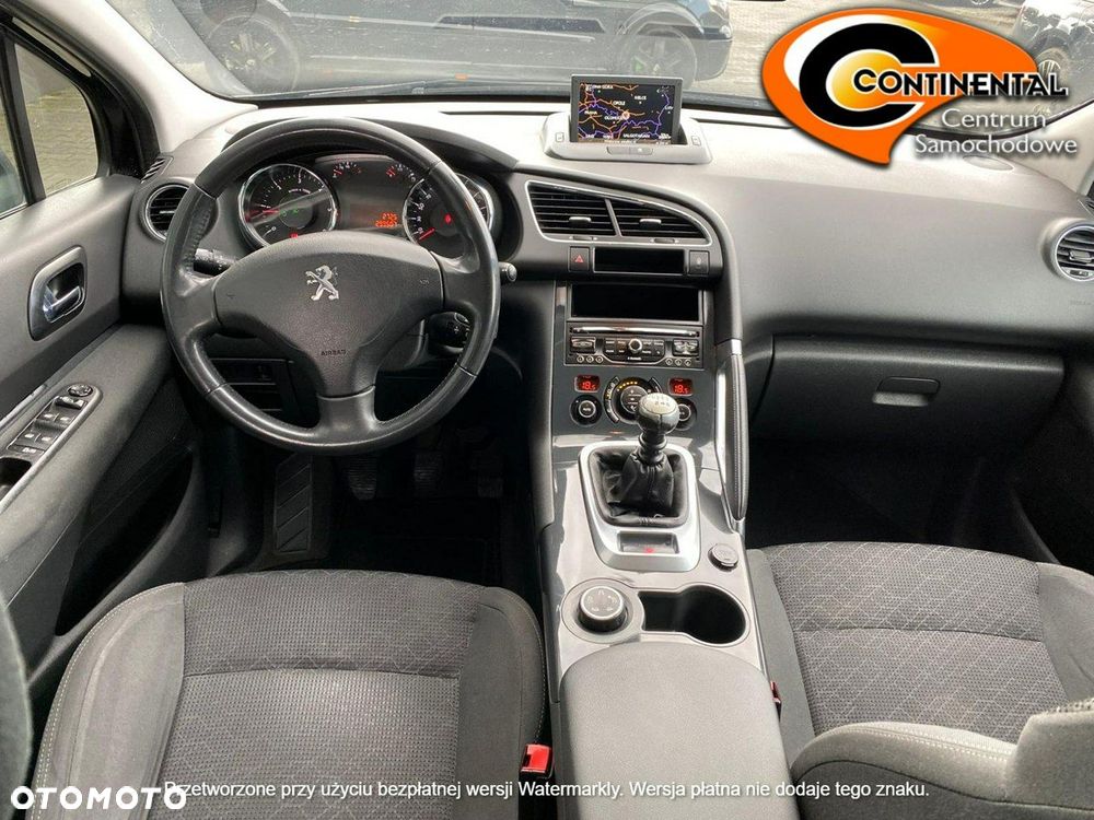 Peugeot 3008 1.6 HDi Premium - 6