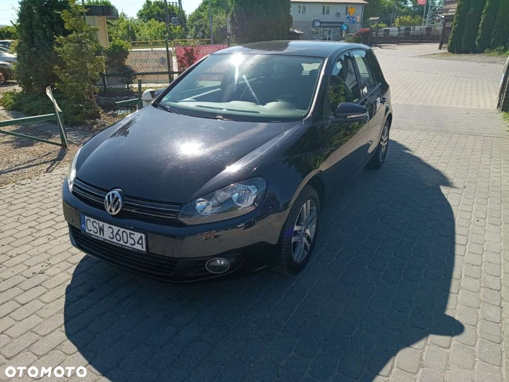 Volkswagen Golf - 2