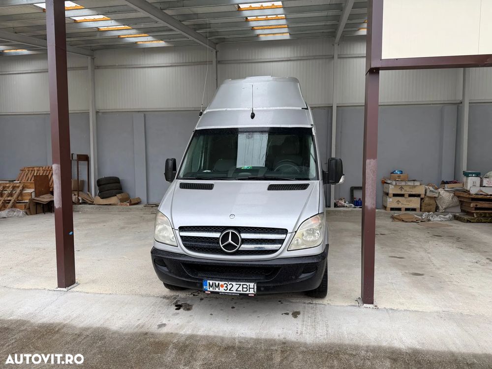 Mercedes-Benz Sprinter motor 3.0 cutie automata - 1