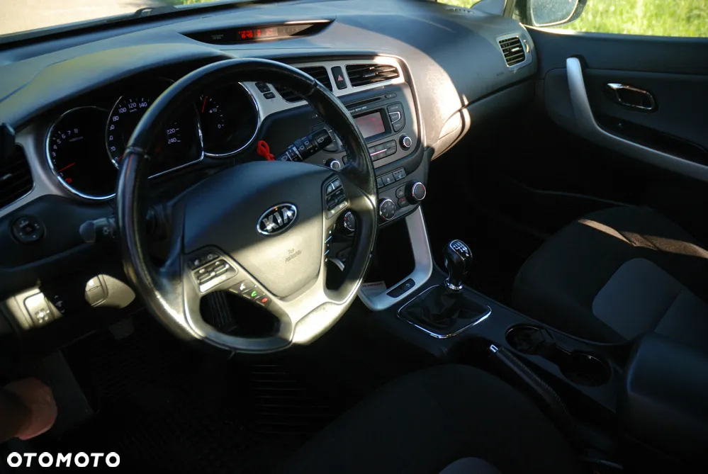 Kia Ceed 1.4 CVVT - 16