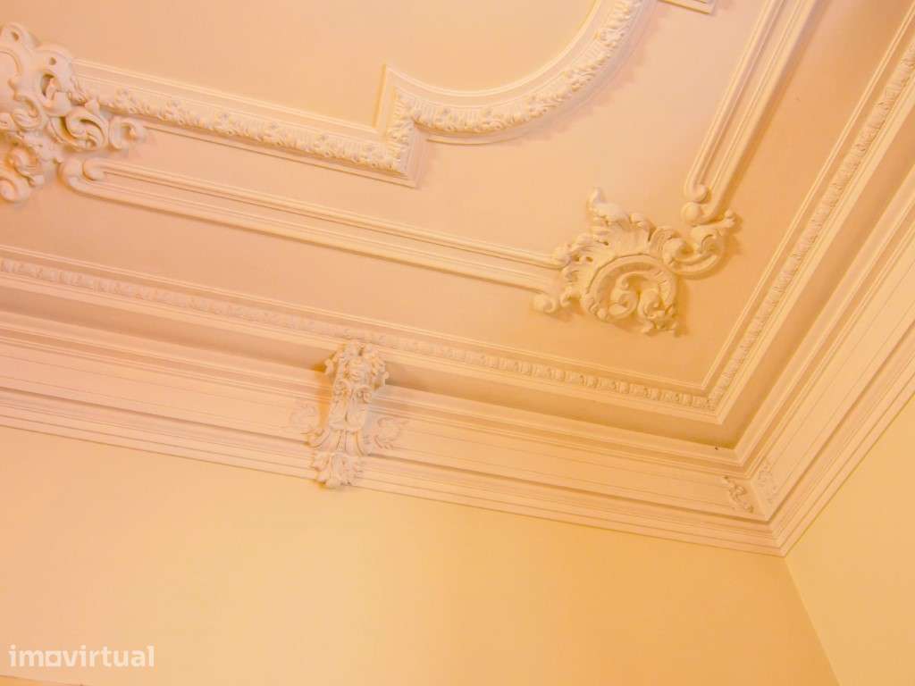 Casa do Princípio Séc XX, Jardim, Investimento, centro de Estremoz - Grande imagem: 5/27