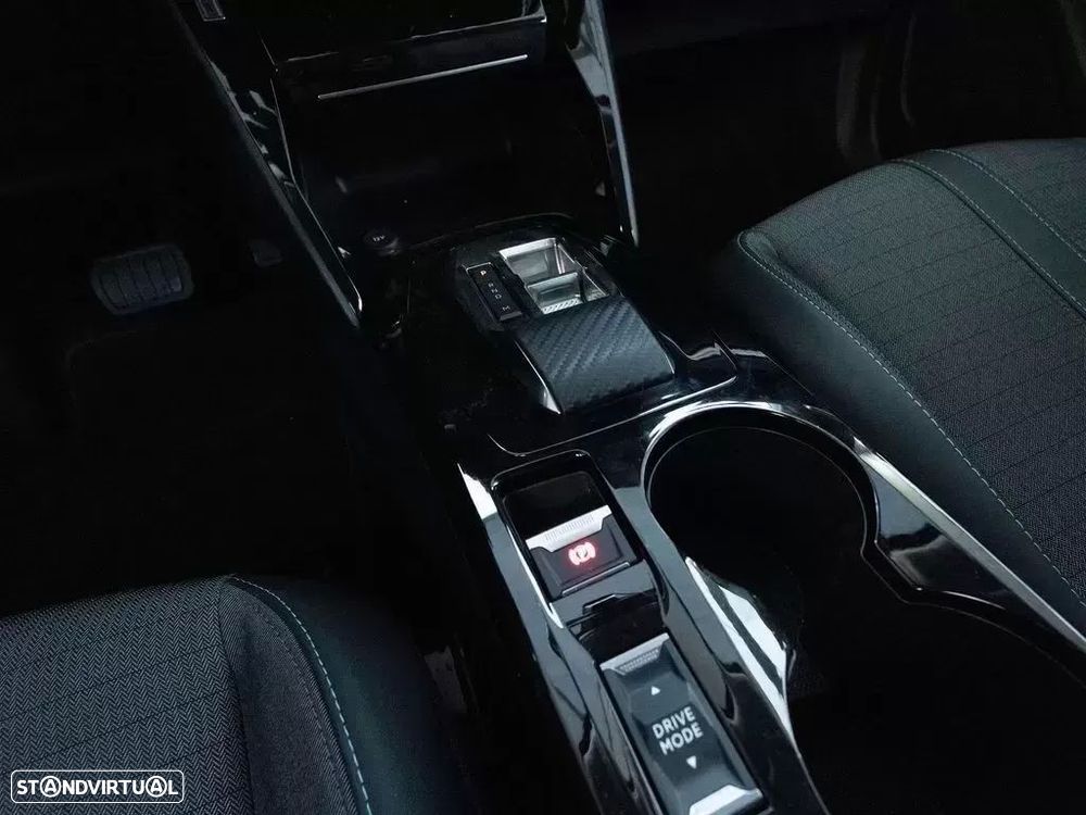 Peugeot 2008 1.2 PureTech Allure Pack EAT8 - 8