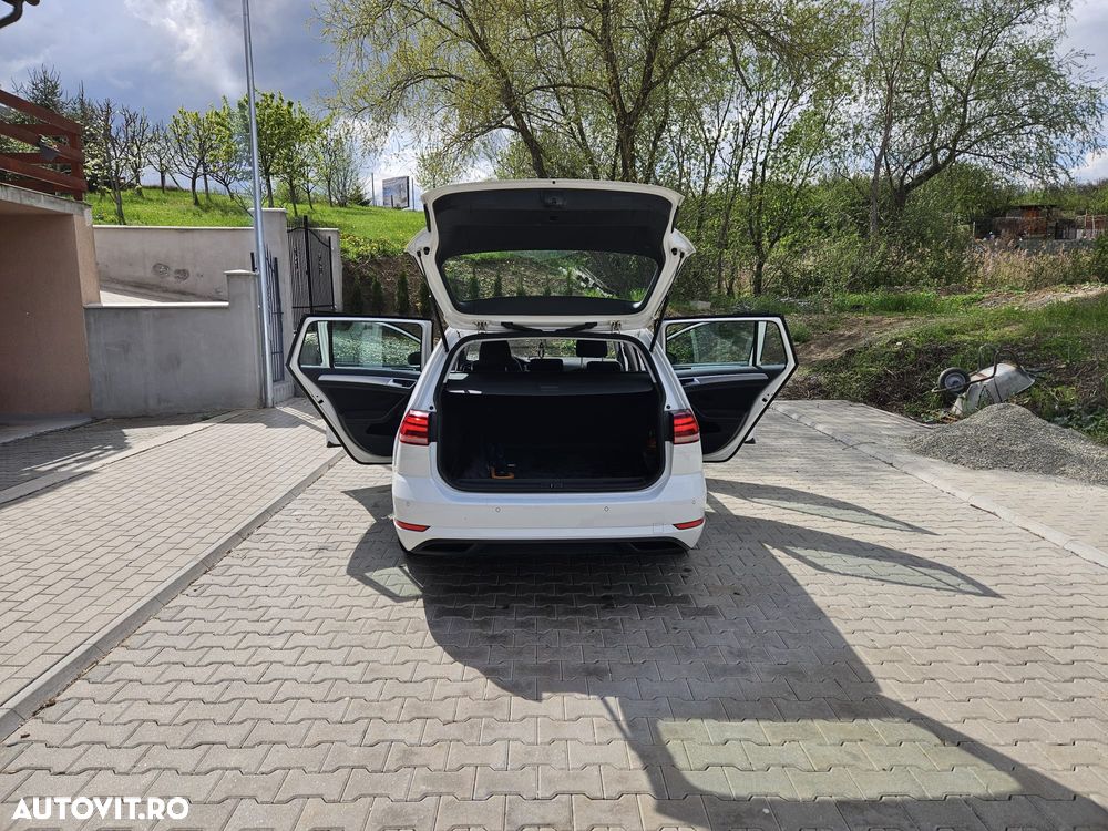 Volkswagen Golf 1.6 TDI Highline - 4