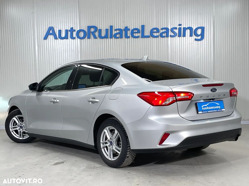 Ford Focus 1.0 EcoBoost Trend Edition - 4