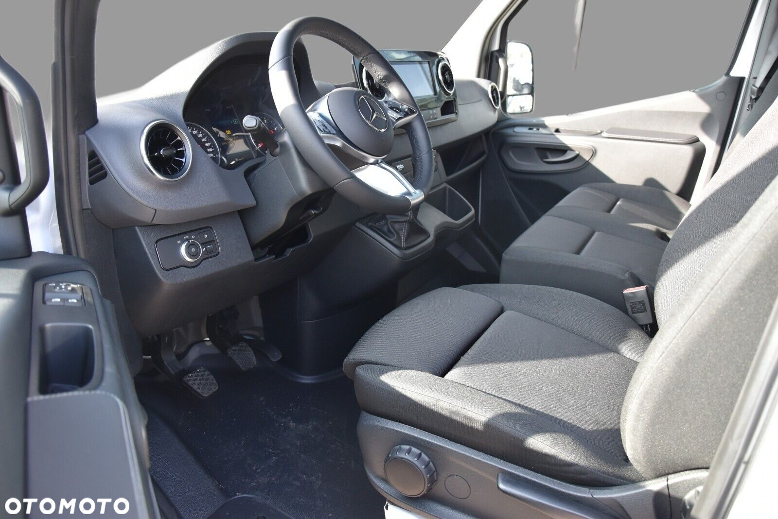 Mercedes-Benz Sprinter 317 CDI KA OM654 długi PRO - 7