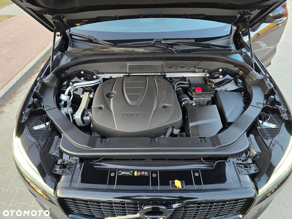 Volvo XC 60 D4 Geartronic RDesign - 38