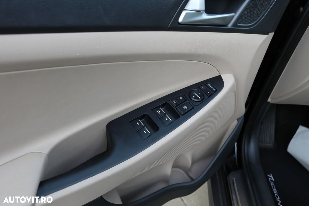 Hyundai Tucson 2.0 CRDI 4WD 6AT Luxury Pack+ - 20