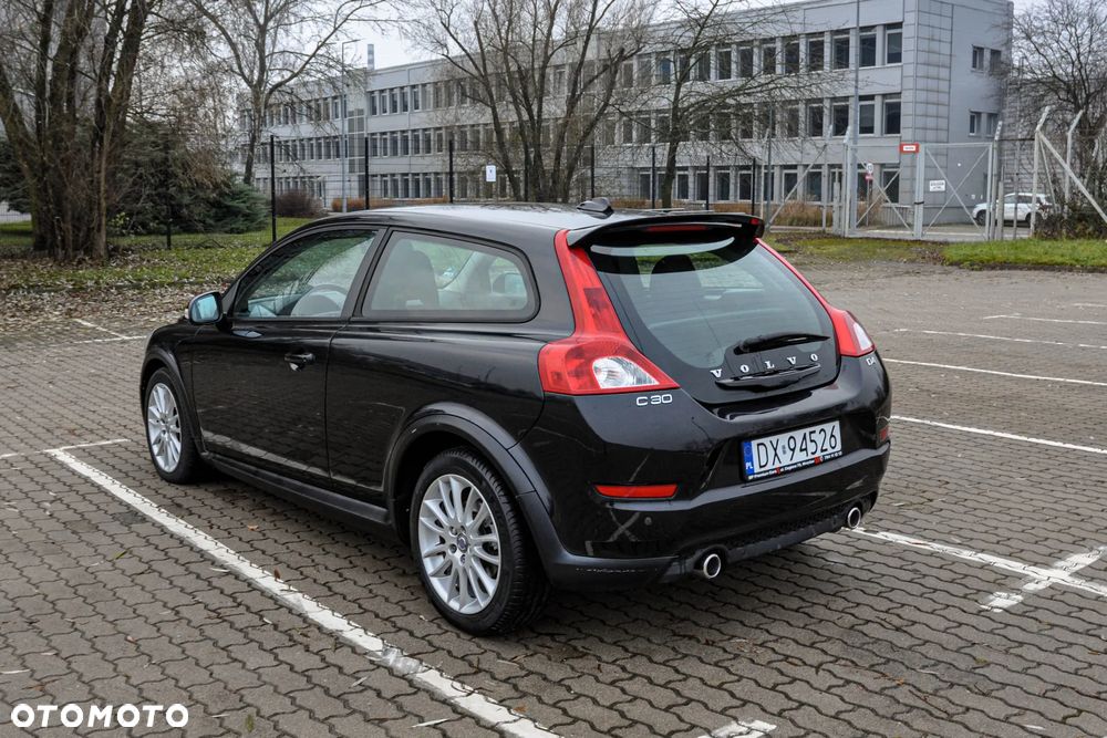 Volvo C30 D4 Summum - 3