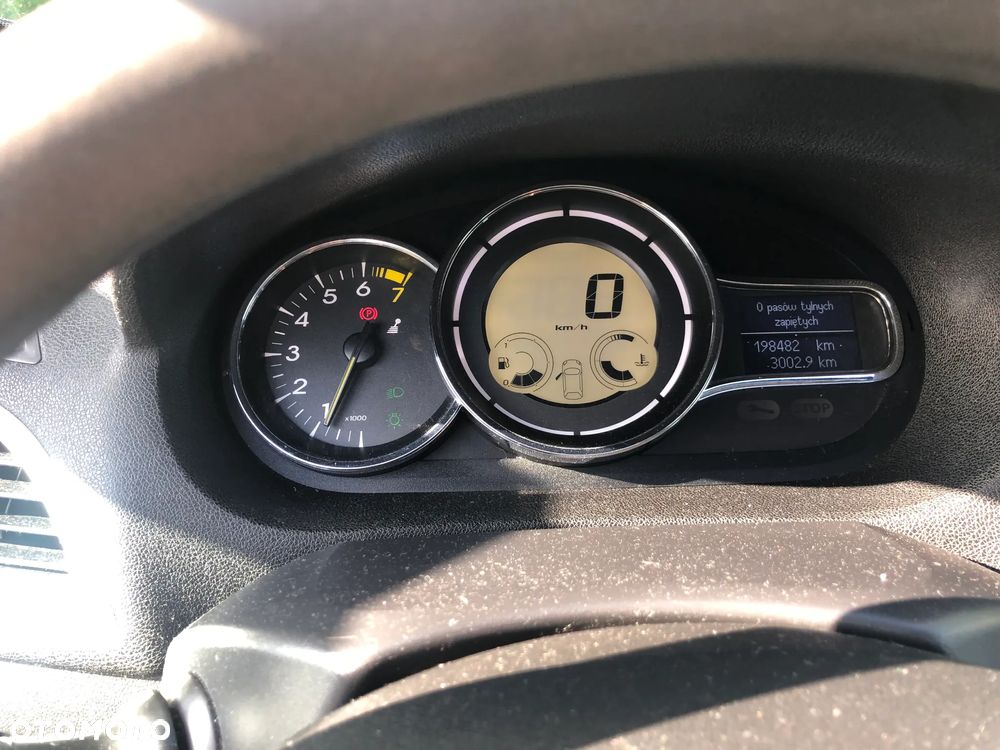 Renault Megane - 5