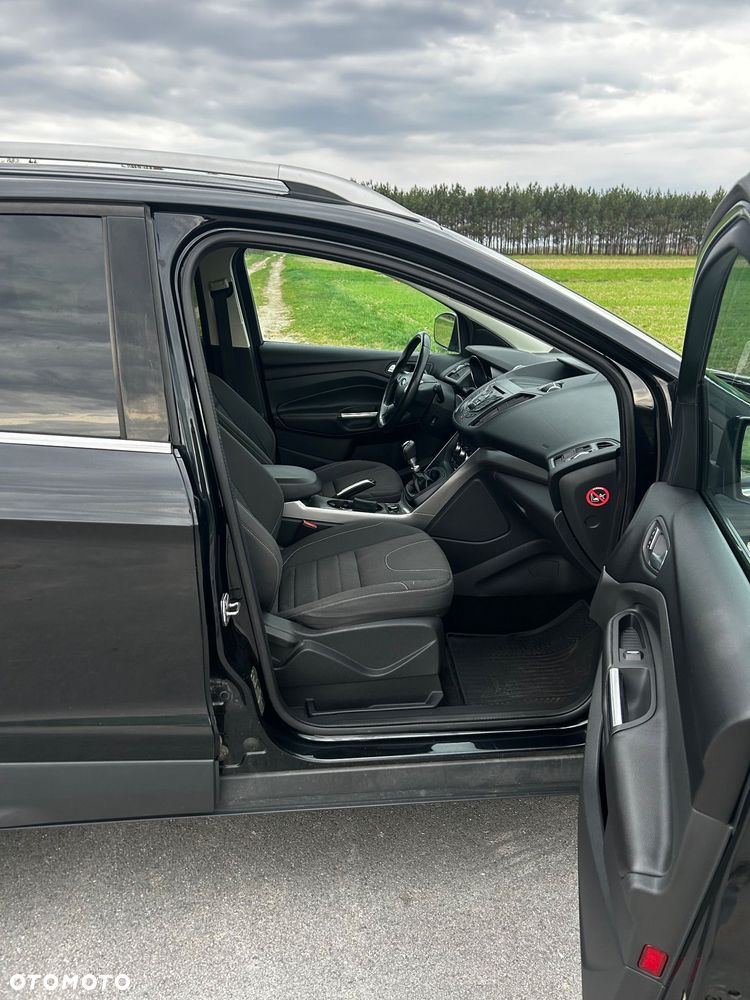 Ford Kuga 1.6 EcoBoost 2x4 Individual - 14