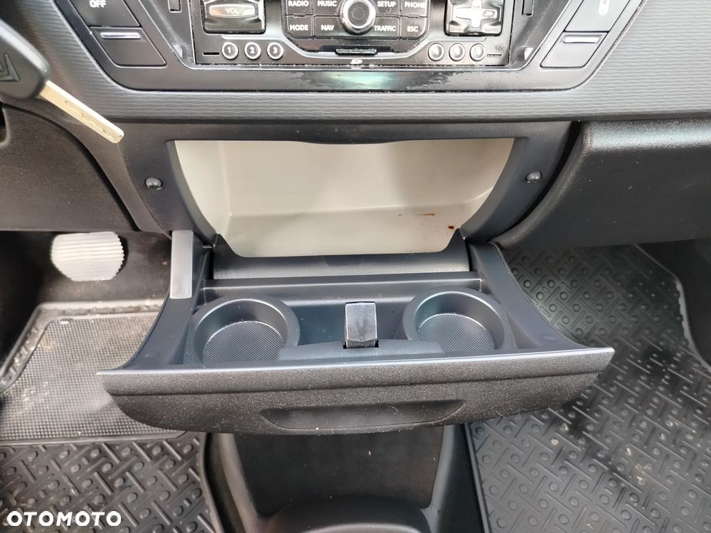 Citroën C4 Grand Picasso 1.6 e-HDi FAP EGS6 (7-Sitzer) Exclusive - 30