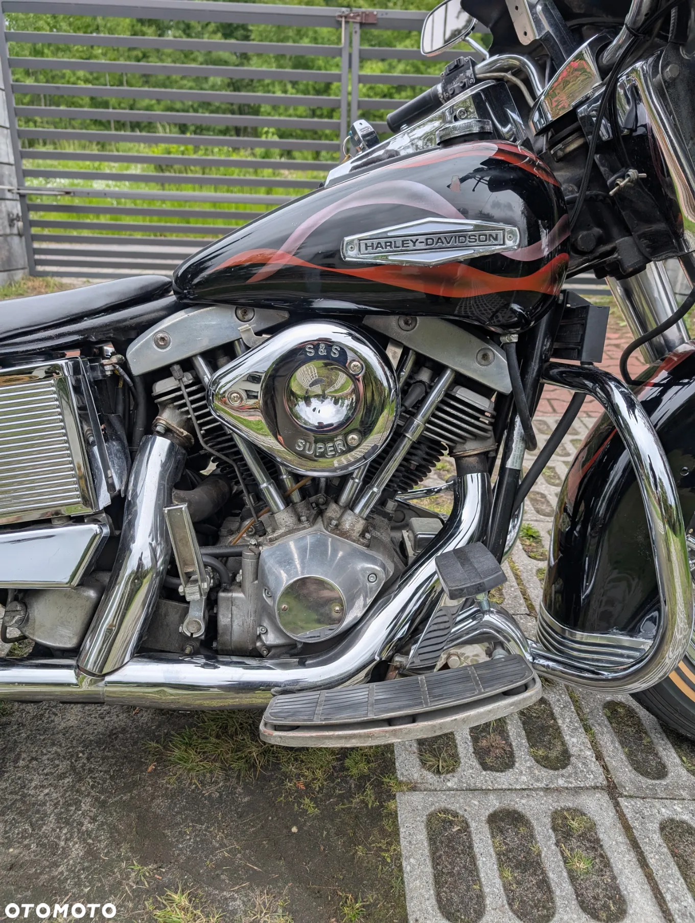 Harley-Davidson FLH Shovelhead - 2
