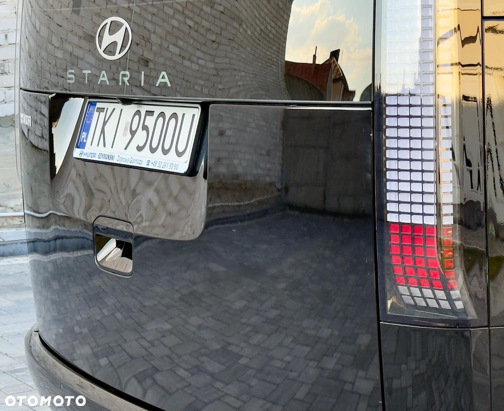 Hyundai Staria 1.6 T-GDI HEV Smart VIP - 17