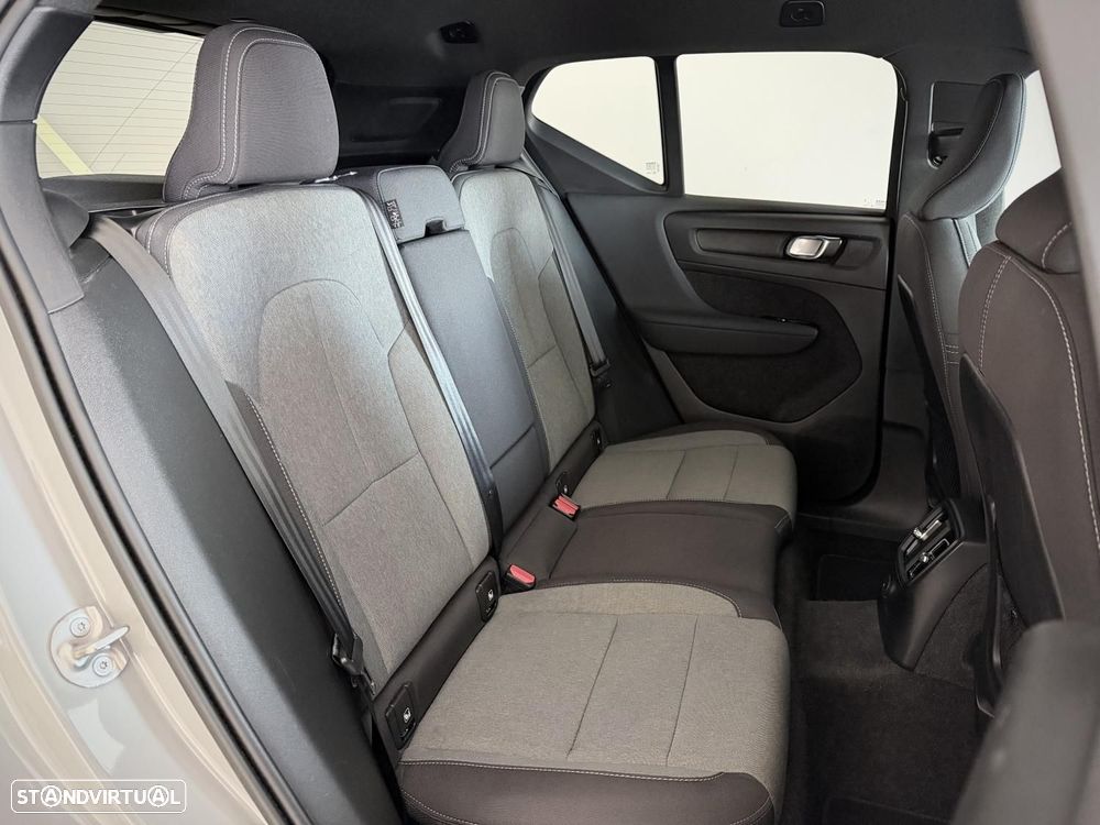 Volvo XC 40 1.5 T4 PHEV Core - 9