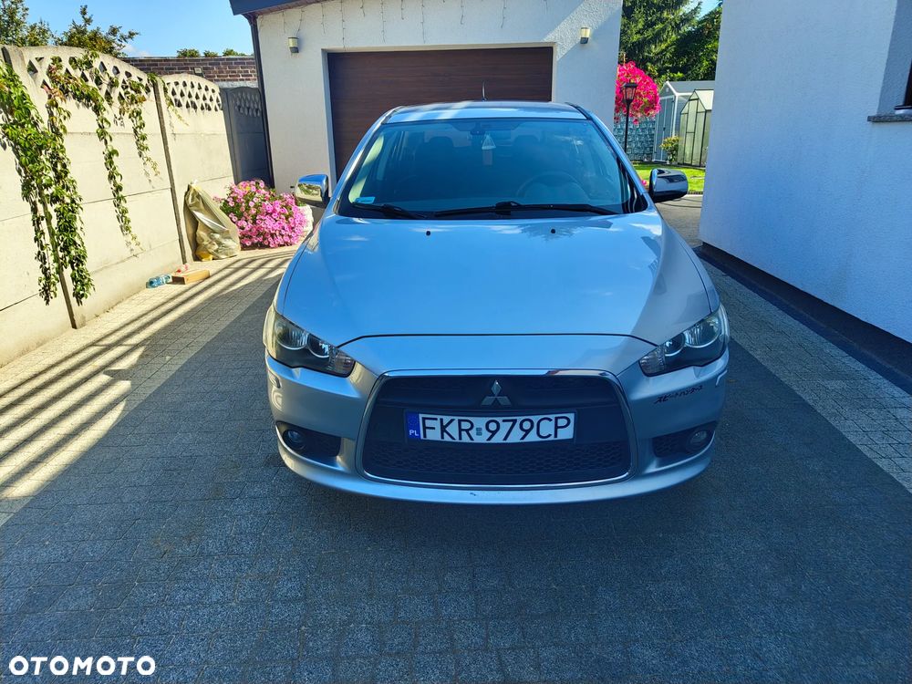 Mitsubishi Lancer - 2