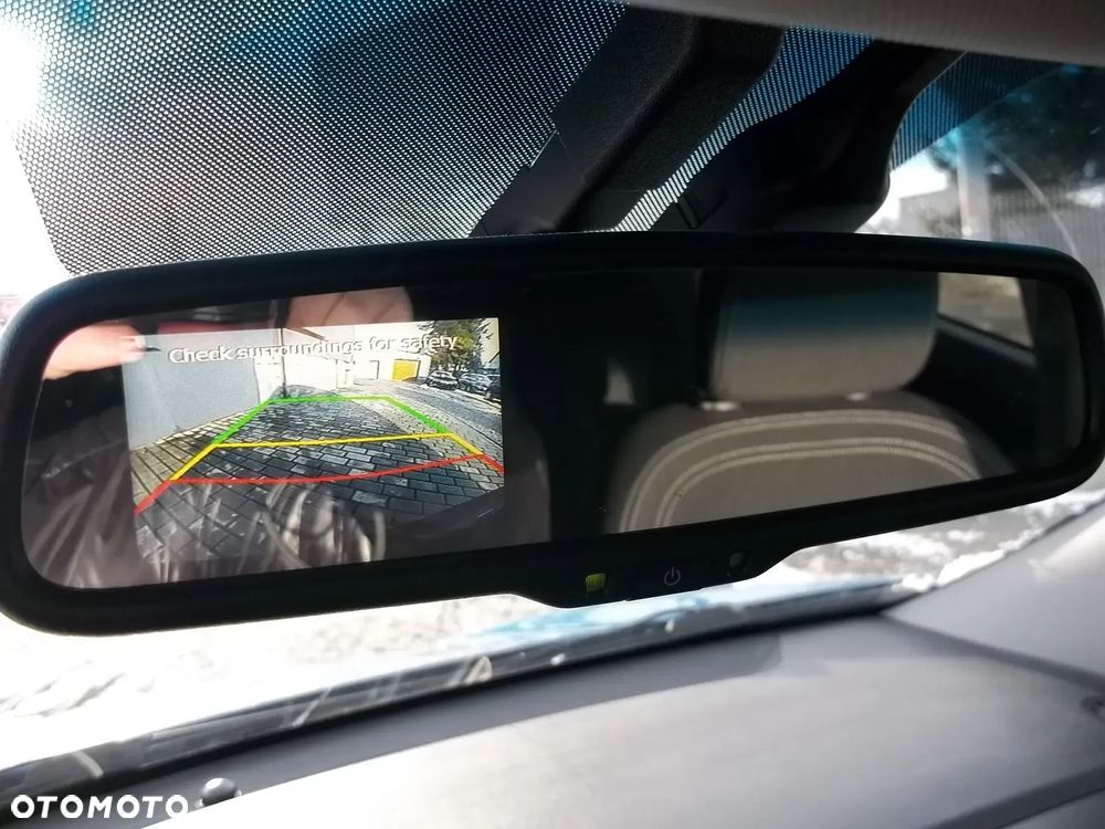 Kia Sportage 2.0 CRDI 4WD Dream-Team Edition - 17