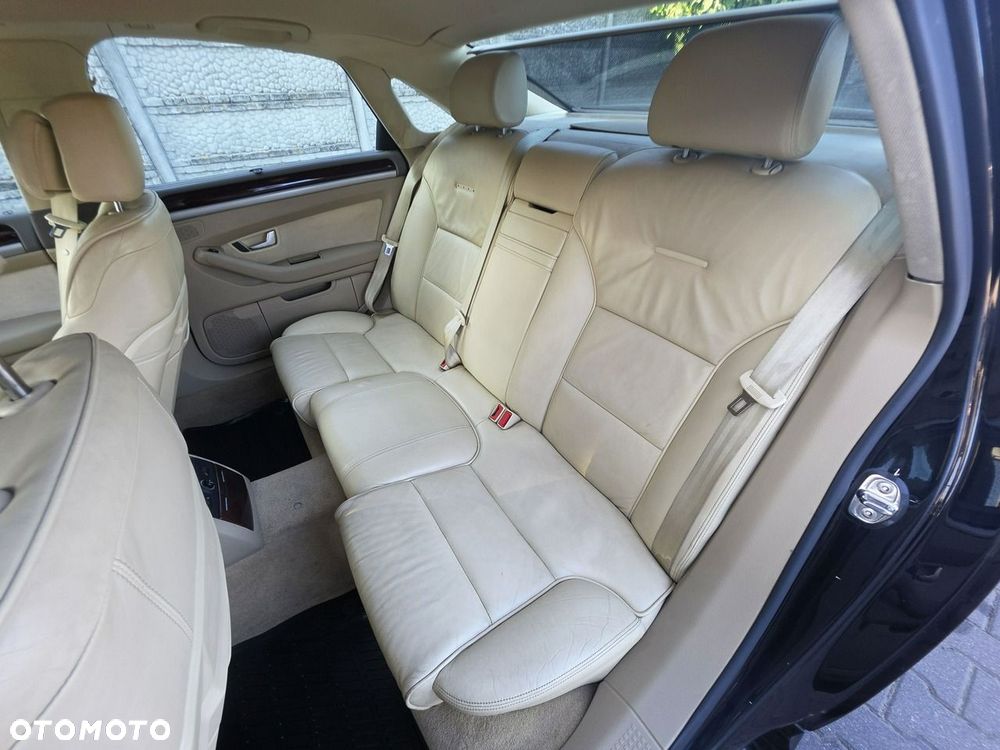 Audi A8 3.2 FSI Quattro Tiptr - 23