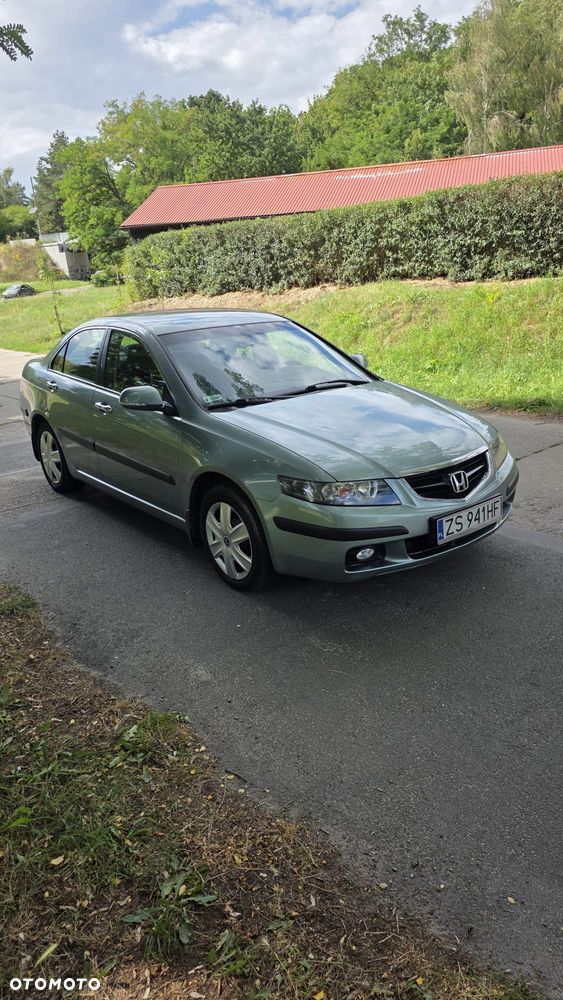 Honda Accord 2.0 Comfort - 2