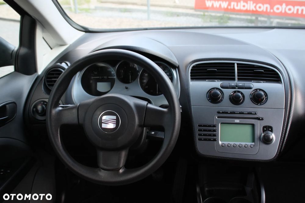 Seat Altea XL 1.6 Reference Comfort - 23