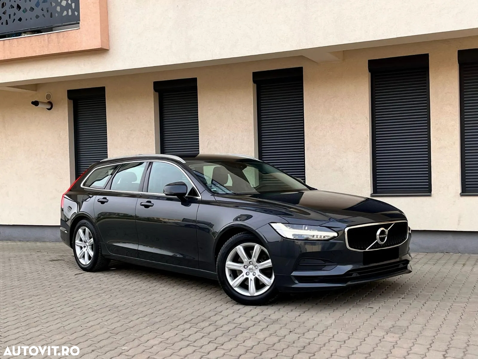 Volvo V90 - 3