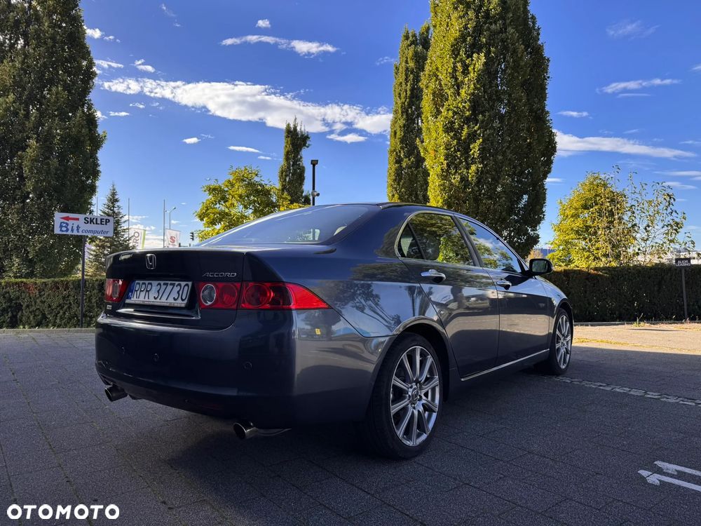 Honda Accord 2.4 i Executive - 2