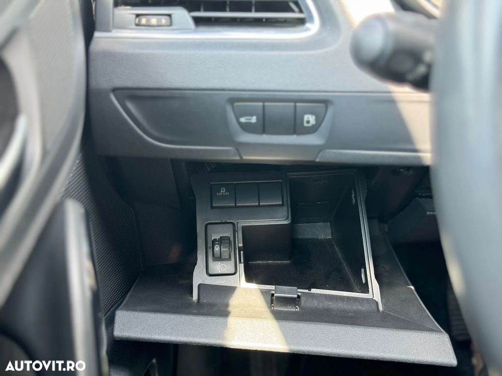 Peugeot 508 SW HDi FAP 115 Access - 6