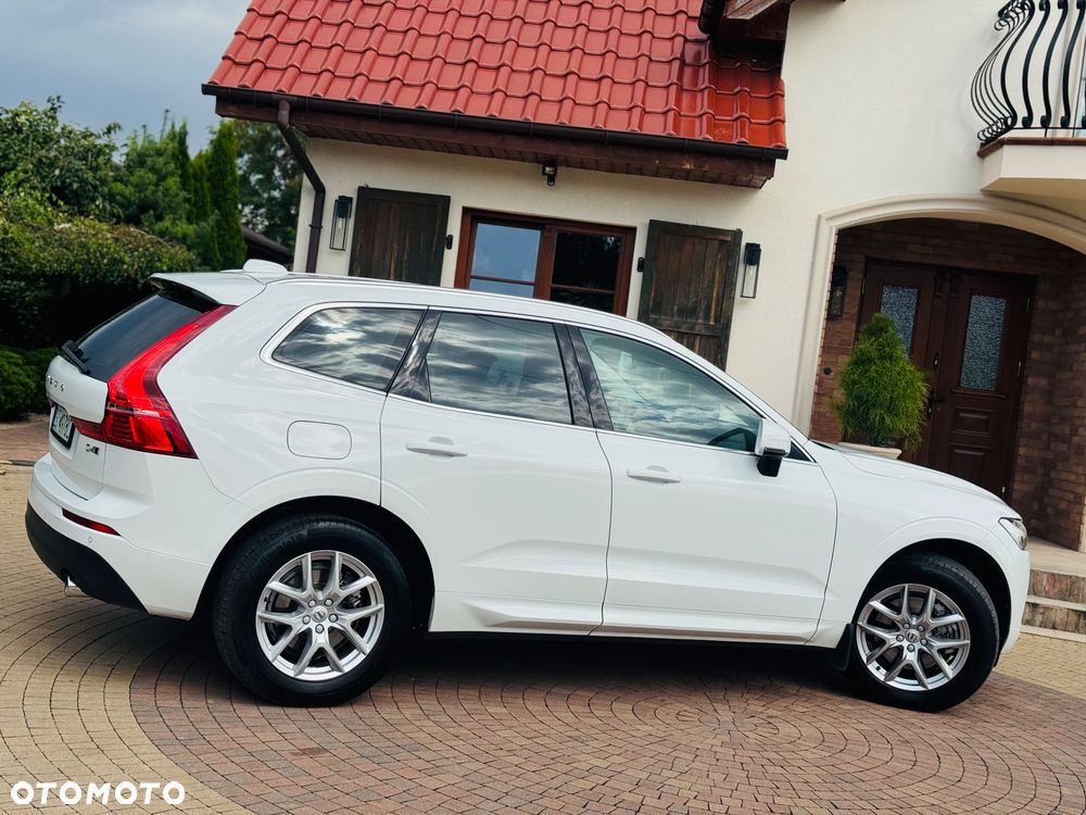 Volvo XC 60 D4 AWD Geartronic Momentum - 3