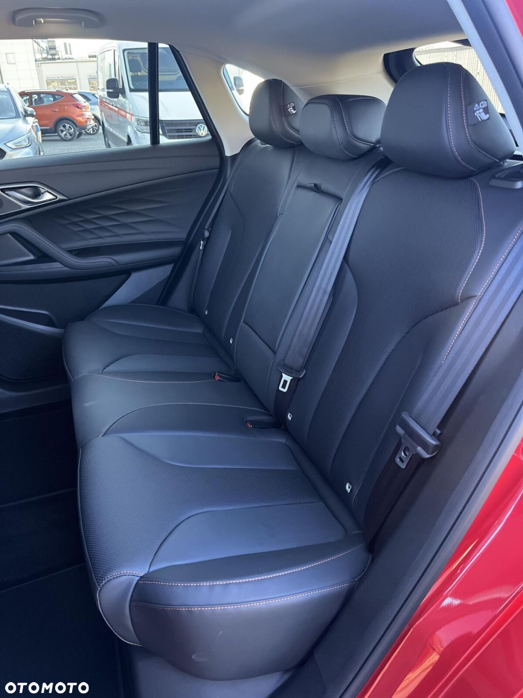 MG HS 1.5 T-GDI Exclusive - 10