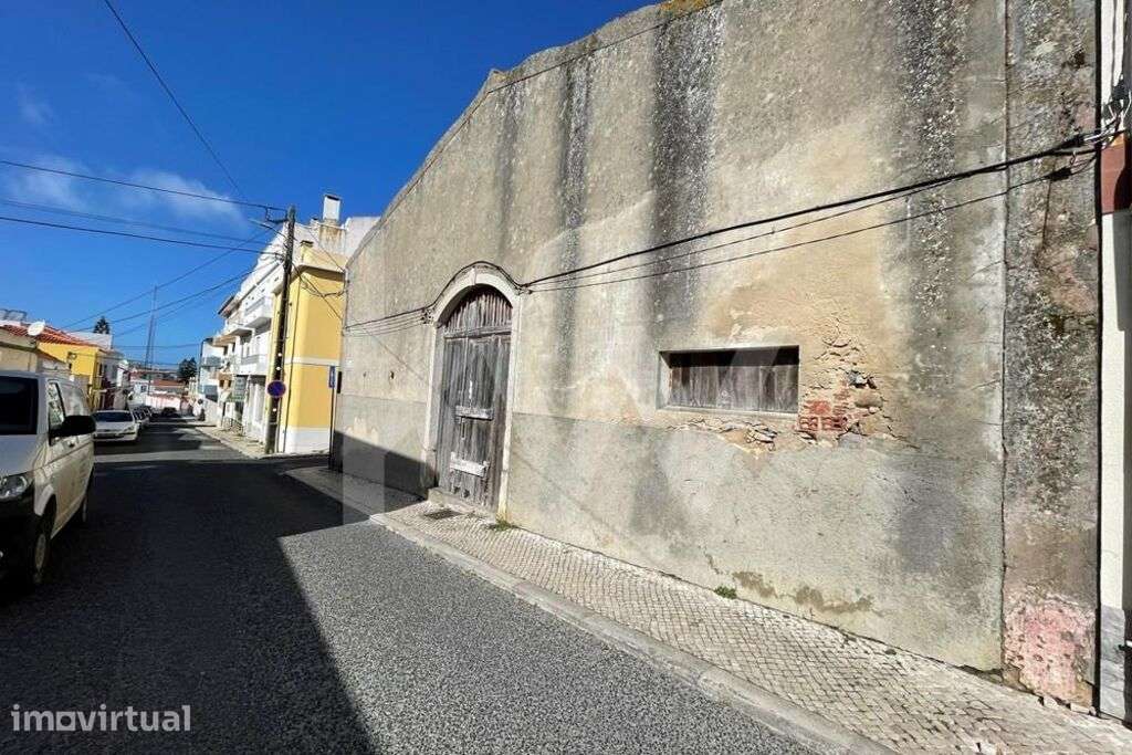 Ótimo Investimento no Centro Histórico de Peniche - De armazéns a habi - Grande imagem: 5/17
