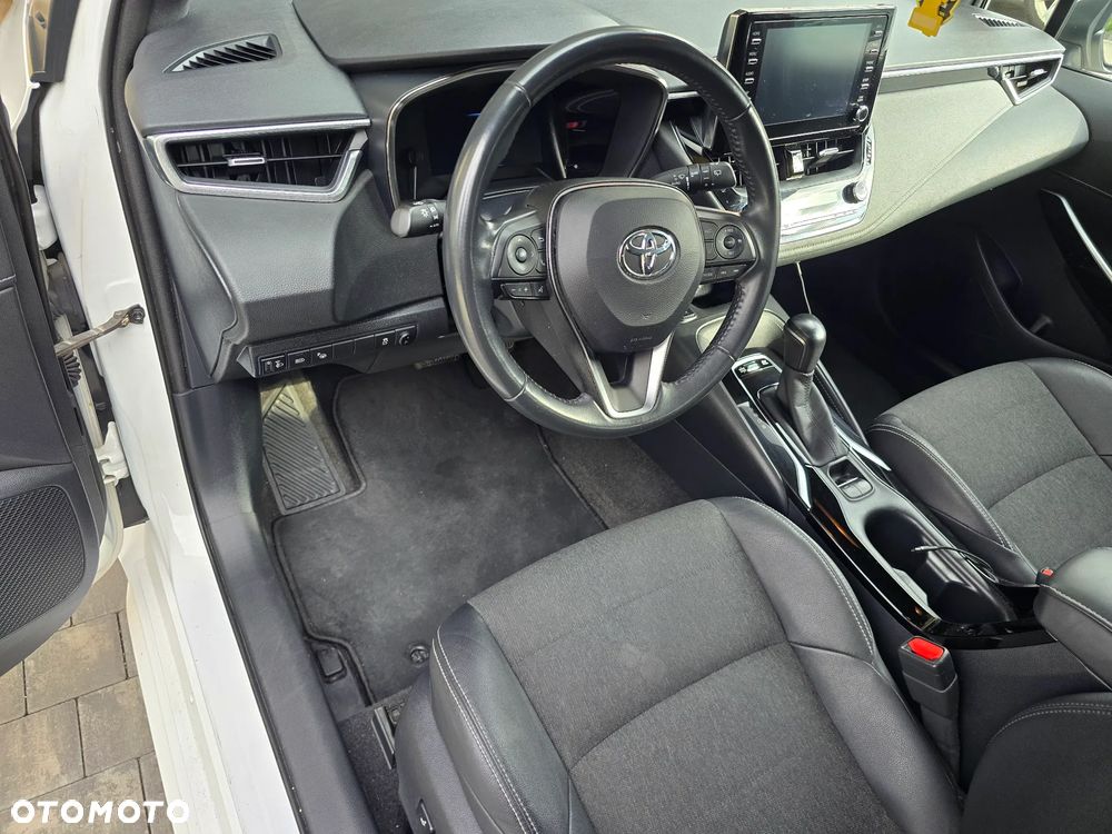 Toyota Corolla 1.8 Hybrid Comfort - 11