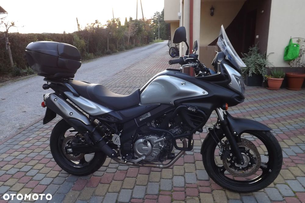 Suzuki V-STROM - 3