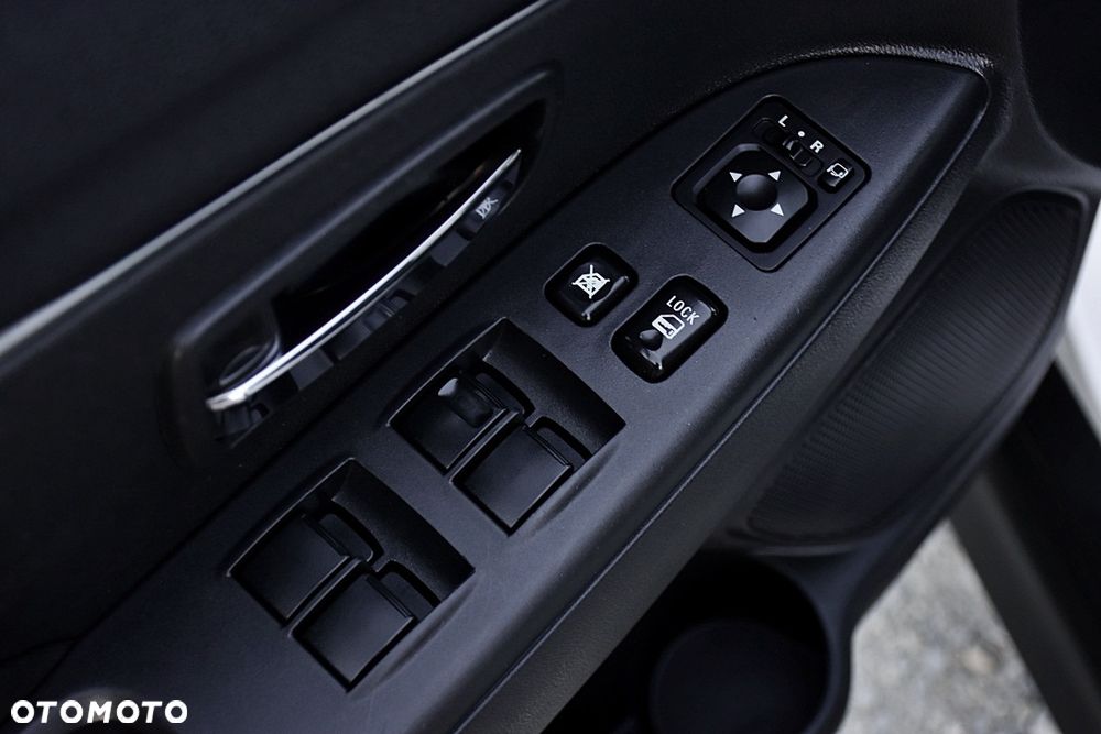 Mitsubishi ASX 1.8 DI-D 4WD Diamant Edition - 26
