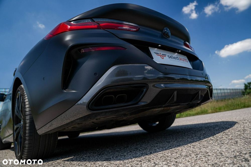 BMW Seria 8 M850i xDrive - 14