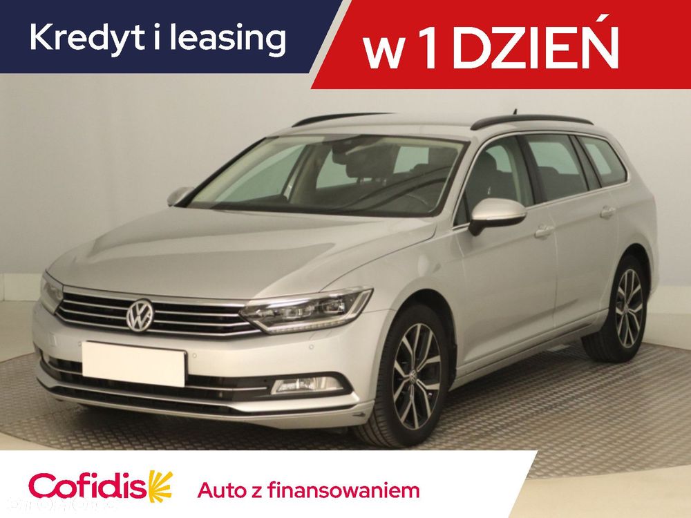 Volkswagen Passat Variant - 2