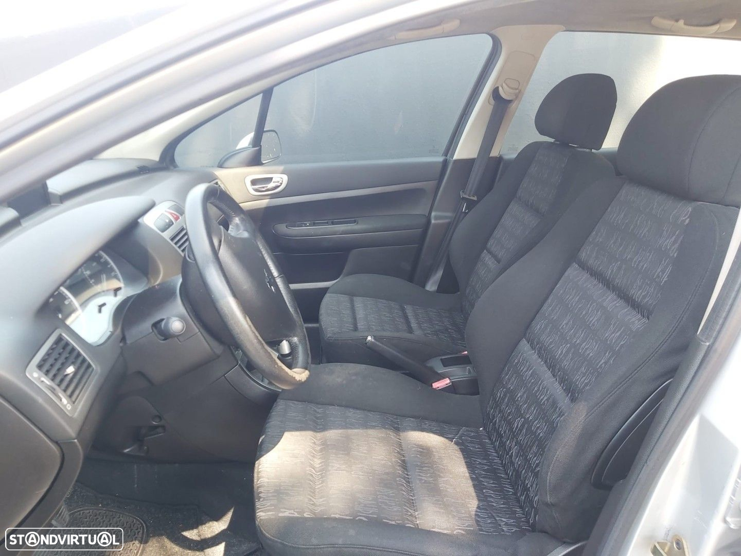 Peugeot 307 1.4 16V Navtech - 5