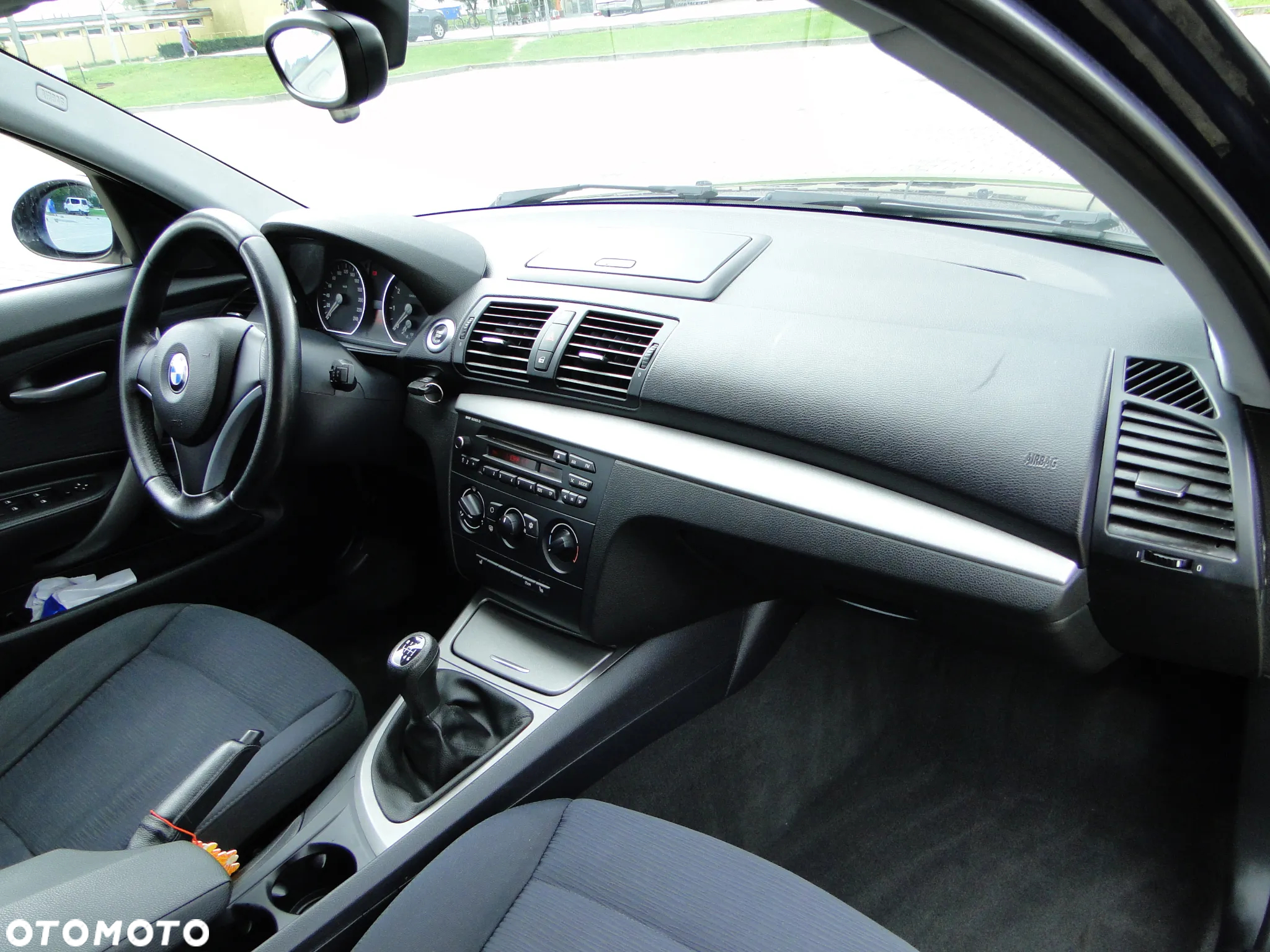 BMW Seria 1 118i - 16