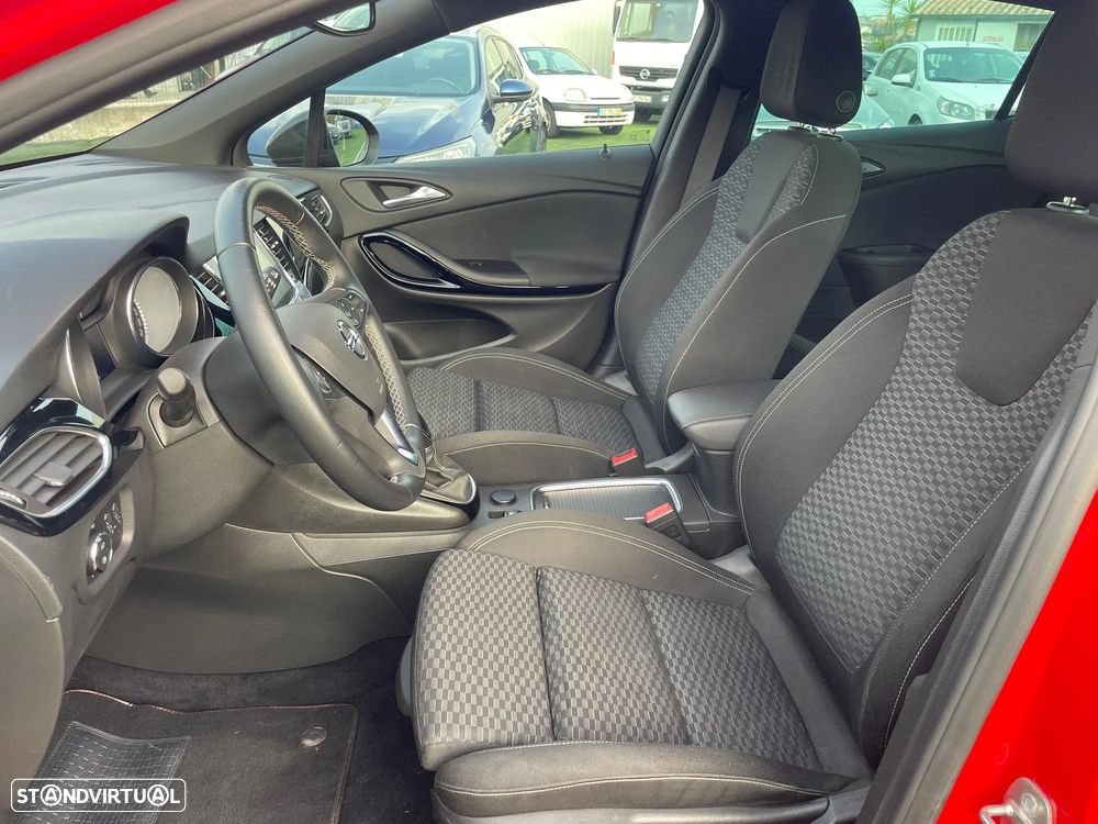 Opel Astra 1.6 T Dynamic S/S - 11