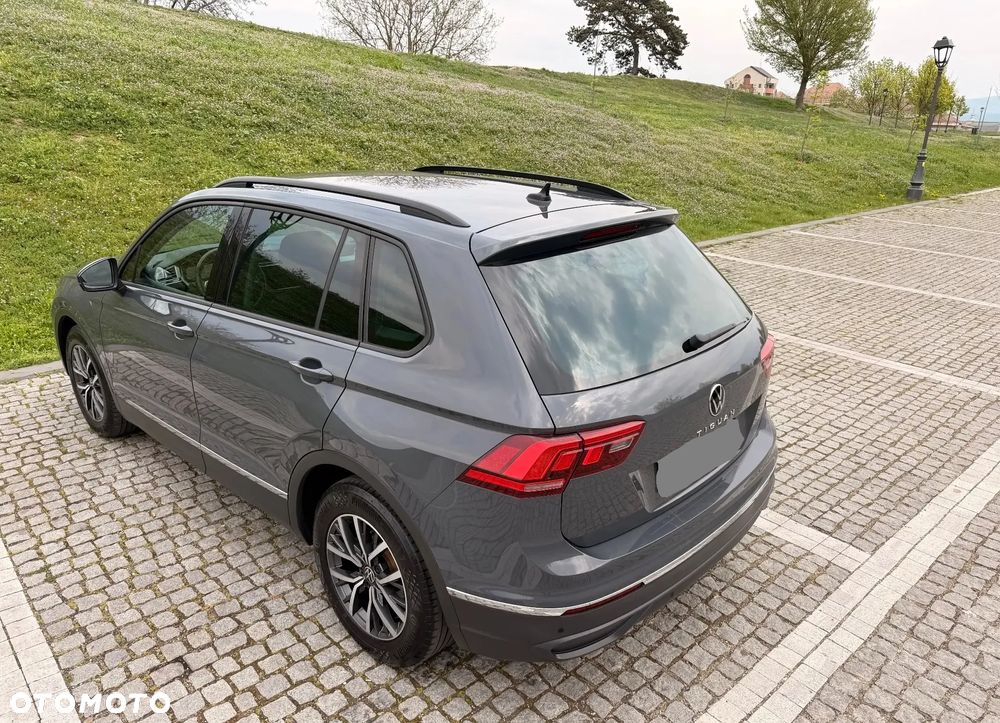 Volkswagen Tiguan 2.0 TDI SCR 4Mot Elegance DSG - 16